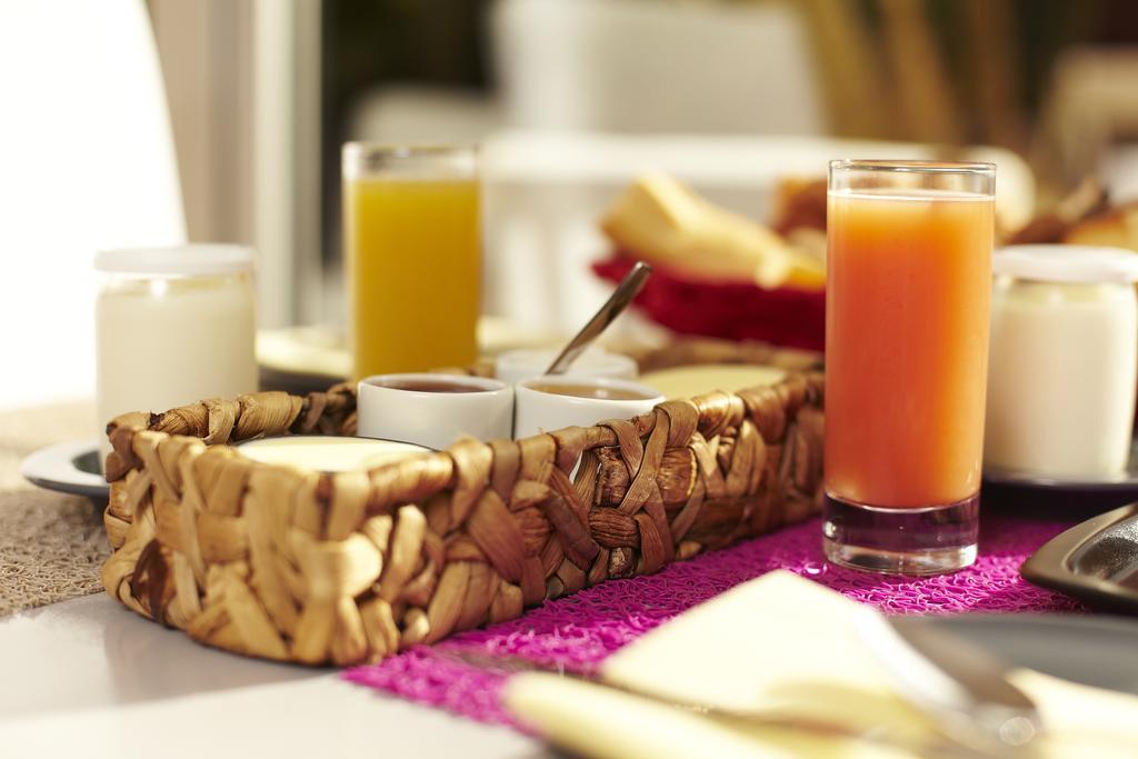 Carnac Lodge Hotel & Spa بلوهارنيل المظهر الخارجي الصورة
